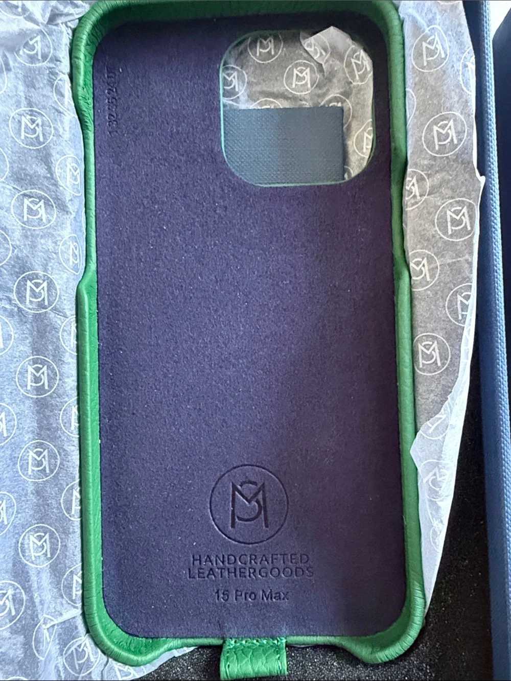 Maison Martin Margiela Green Pebbled Leather Phone Case / Green Strap15 pro max